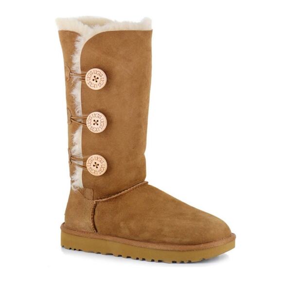 UGG BAILEY BUTTON TRIPLET II WATER RESISTANT BOOTS - Picture 1 of 12